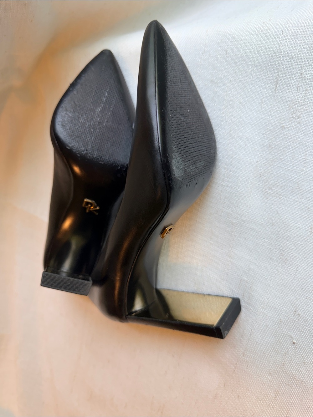 Donna Karan New York Black Leather Pointed Block Heel Pumps Approx 7.5 - Picture 6 of 8